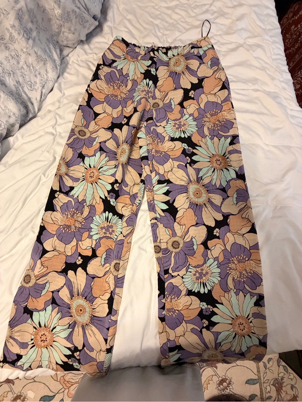 VILA Floral Wide-Leg Pants in Black, Lavender & Mint